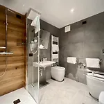 Hotel Leonessa 3*