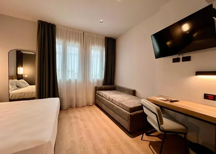 Hotel Leonessa 3*